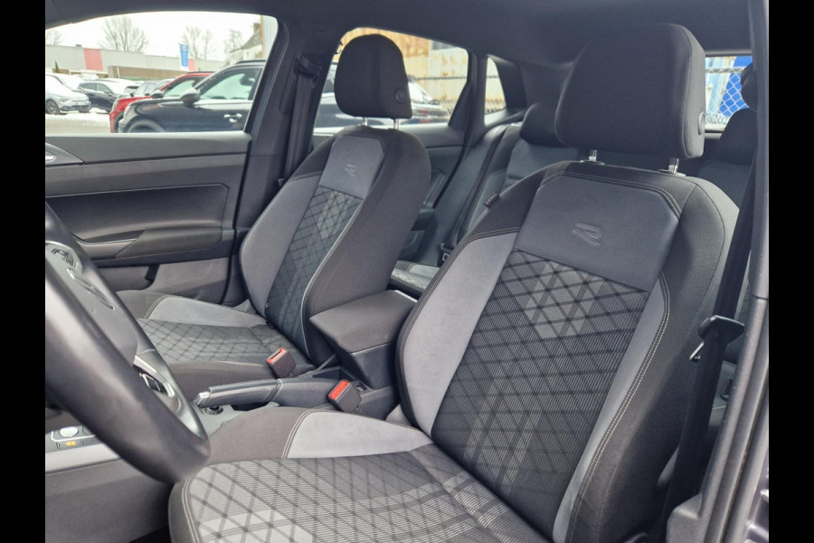 Volkswagen Polo 1.0 TSI DSG R-Line /Virtual Pro /Keyless /IQ Drive /IQ Light