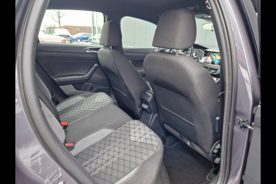 Volkswagen Polo 1.0 TSI DSG R-Line /Virtual Pro /Keyless /IQ Drive /IQ Light