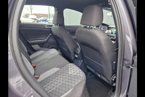 Volkswagen Polo 1.0 TSI DSG R-Line /Virtual Pro /Keyless /IQ Drive /IQ Light