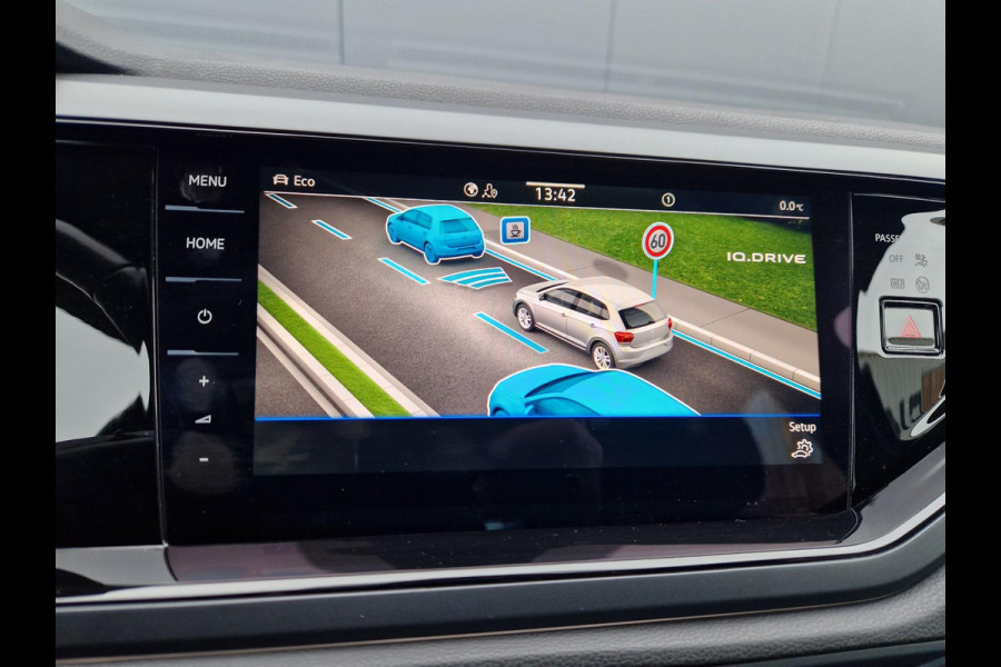 Volkswagen Polo 1.0 TSI DSG R-Line /Virtual Pro /Keyless /IQ Drive /IQ Light