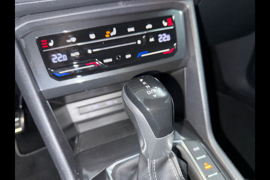 Volkswagen Tiguan 1.4 TSI eHybrid R-Line Business+ | Black Style | Half leer | 19' inch | Adaptive Cruise Control | Navigatie