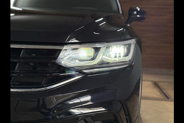 Volkswagen Tiguan 1.4 TSI eHybrid R-Line Business+ | Black Style | Half leer | 19' inch | Adaptive Cruise Control | Navigatie