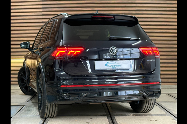 Volkswagen Tiguan 1.4 TSI eHybrid R-Line Business+ | Black Style | Half leer | 19' inch | Adaptive Cruise Control | Navigatie