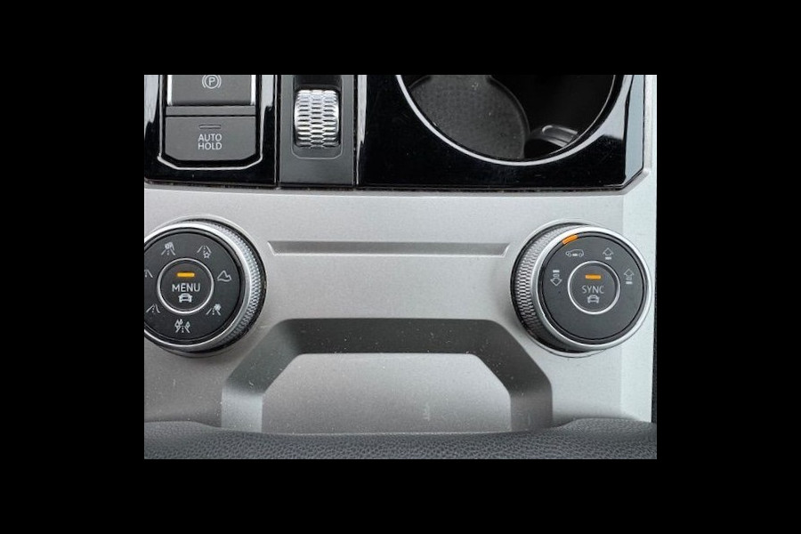 Volkswagen Touareg 3.0 TDI R-Line Automaat 1e Eigenaar Virtueel Cockpit,Airco/ECC,Navigatie,HUD,Panoramadak