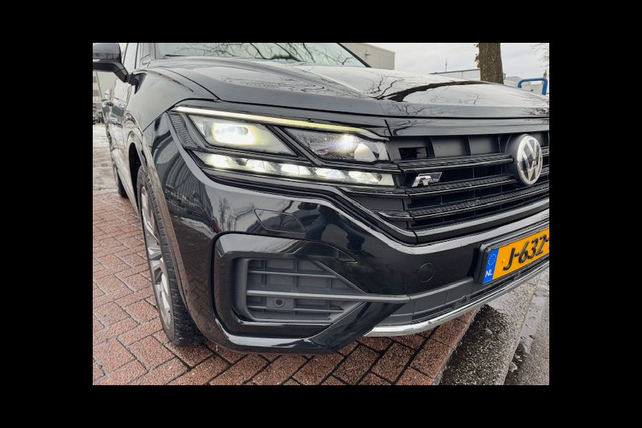 Volkswagen Touareg 3.0 TDI R-Line Automaat 1e Eigenaar Virtueel Cockpit,Airco/ECC,Navigatie,HUD,Panoramadak
