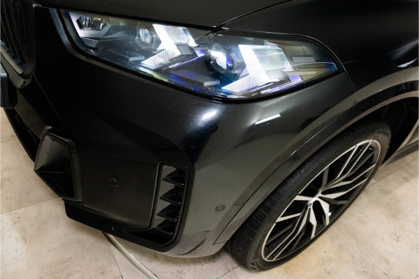 BMW X5 xDrive50e M-Sport 489PK | Pano | Glow | Trekhaak | Harman/Kardon | Drive Pro | VOL! 12 MND Garantie