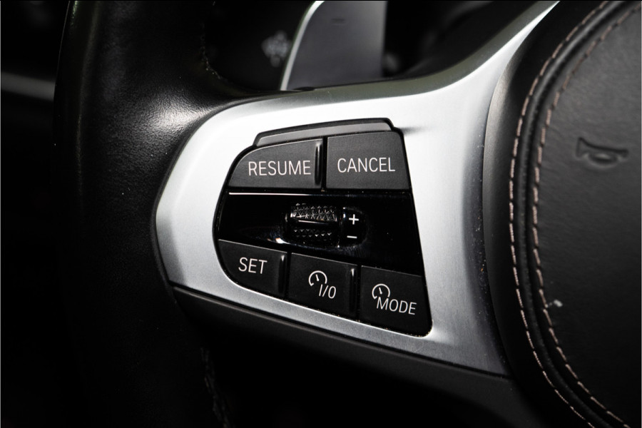 BMW X5 xDrive50e M-Sport 489PK | Pano | Glow | Trekhaak | Harman/Kardon | Drive Pro | VOL! 12 MND Garantie