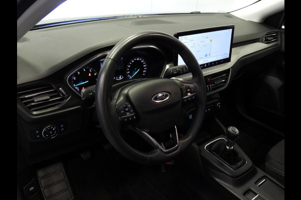 Ford Focus 1.0 EcoBoost Hybrid Titanium NAVI/CLIMA/CRUISE/PDC/16"LMV!