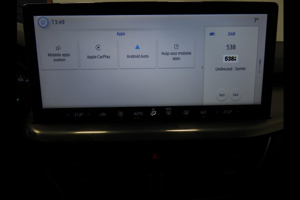 Ford Focus 1.0 EcoBoost Hybrid Titanium NAVI/CLIMA/CRUISE/PDC/16"LMV!