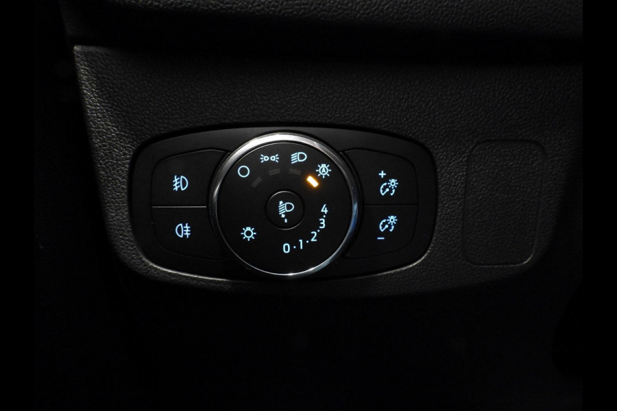 Ford Focus 1.0 EcoBoost Hybrid Titanium NAVI/CLIMA/CRUISE/PDC/16"LMV!