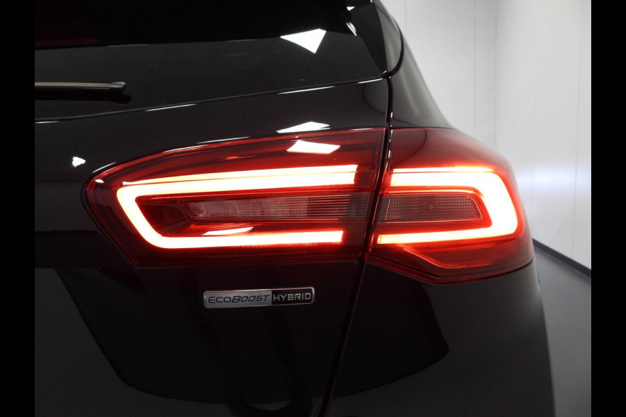 Ford Focus 1.0 EcoBoost Hybrid Titanium NAVI/CLIMA/CRUISE/PDC/16"LMV!