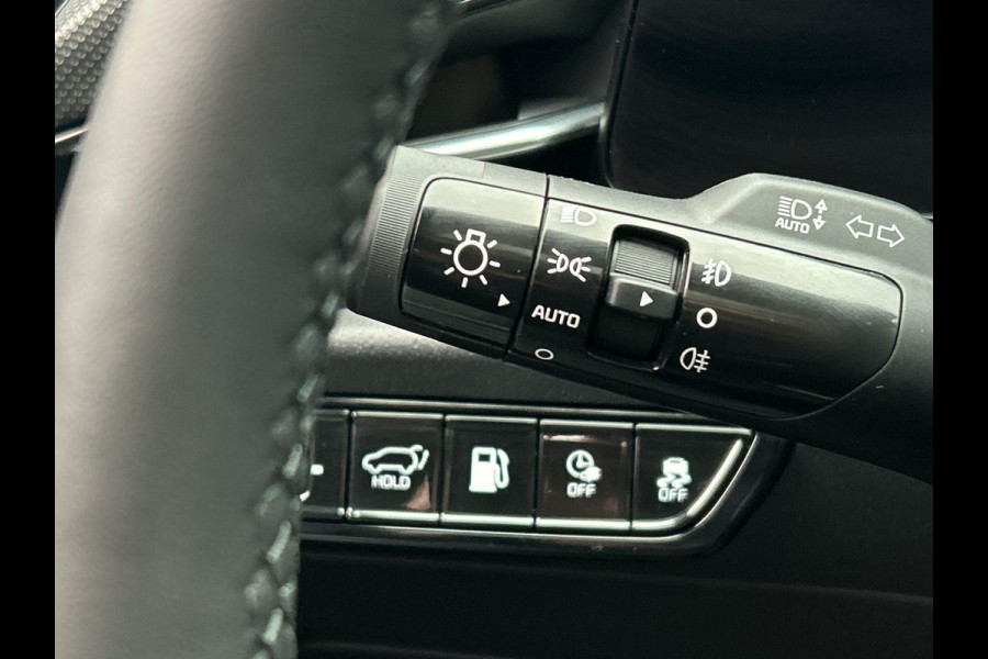 Kia Niro 1.6 GDi PHEV Launch Edition | Pano/Dak | Trekhaak | Stoel/Stuur Verwarming | Harman/Kardon