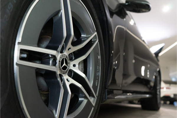 Mercedes-Benz E-Klasse Estate 300 e AMG 313PK | Pano | LED | Trekhaak | Sfeer | Burmester | Fabrieksgarantie