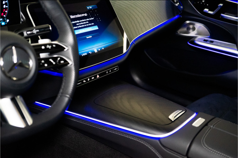 Mercedes-Benz E-Klasse Estate 300 e AMG 313PK | Pano | LED | Trekhaak | Sfeer | Burmester | Fabrieksgarantie