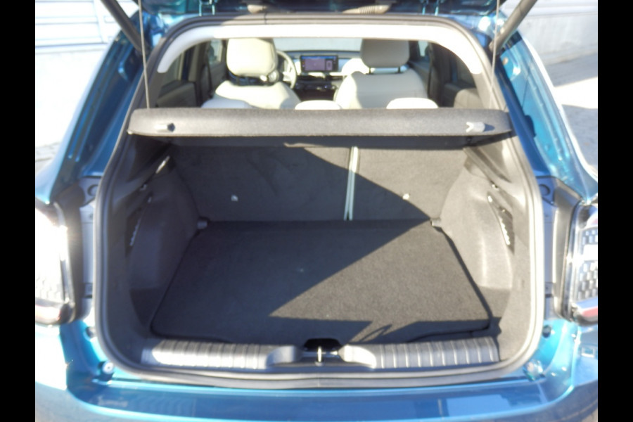 Fiat 600 101PK Hybrid La Prima | 360 camera | Massagestoel | Compleet |