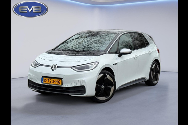 Volkswagen ID.3 First Max 58 kWh, panoramadak, camera, 20 inch, stoelverwarming, parelmoer, 1 e eigenaar, NL auto met nap