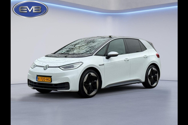 Volkswagen ID.3 First Max 58 kWh, panoramadak, camera, 20 inch, stoelverwarming, parelmoer, 1 e eigenaar, NL auto met nap