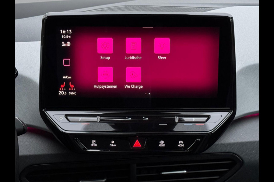 Volkswagen ID.3 First Max 58 kWh, panoramadak, camera, 20 inch, stoelverwarming, parelmoer, 1 e eigenaar, NL auto met nap