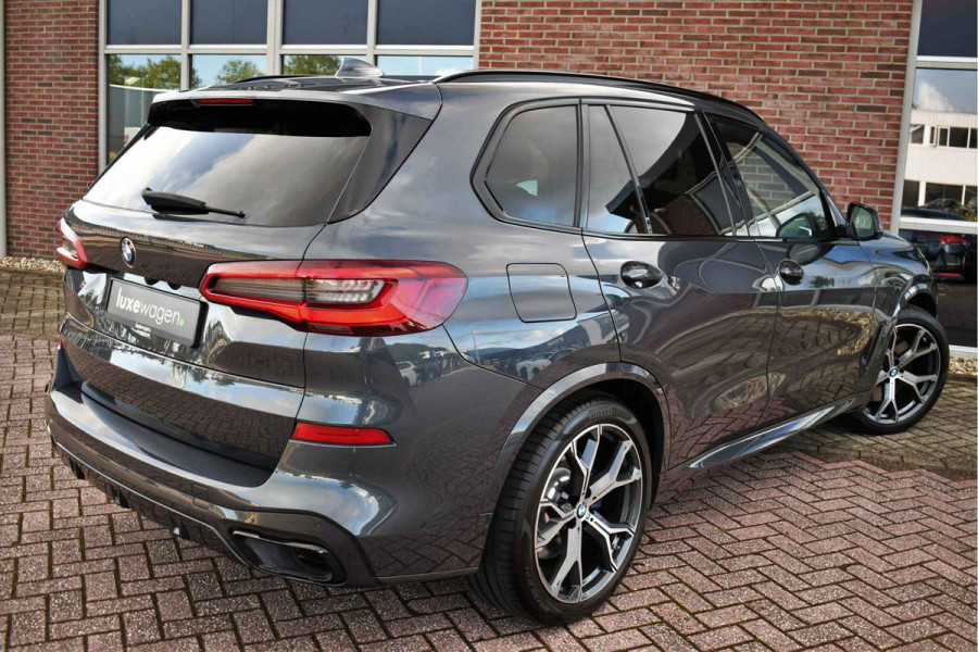 BMW X5 xDrive45e 394pk M-Sport Pano HUD ACC 360 Laser Trekhaak