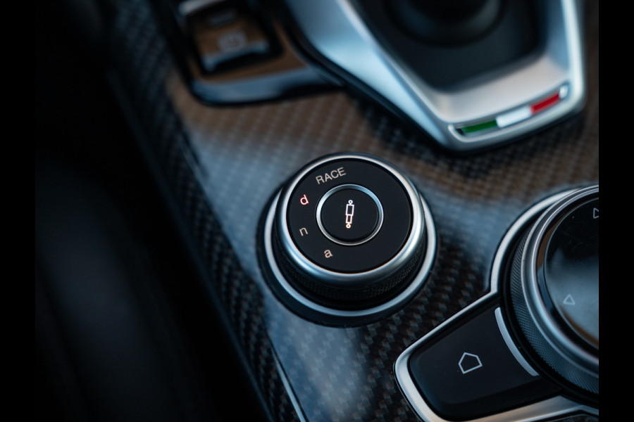 Alfa Romeo Giulia 2.9 V6 Quadrifoglio MY22 | Harman/Kardon | Adapt. cruise