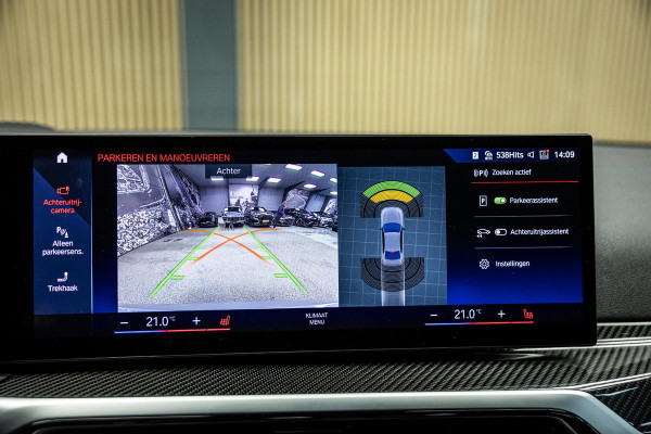 BMW 3-serie M340i xDrive | M-Performance Pack | M-stoelen | Head-Up | Carbon inleg | 20'' velgen | Sportstuur |