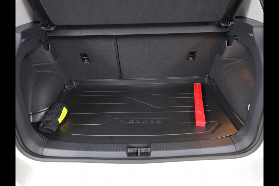 Volkswagen T-Cross Life Edition 1.0 TSI 70 kW / 95 PK SUV 5 versn. Ha