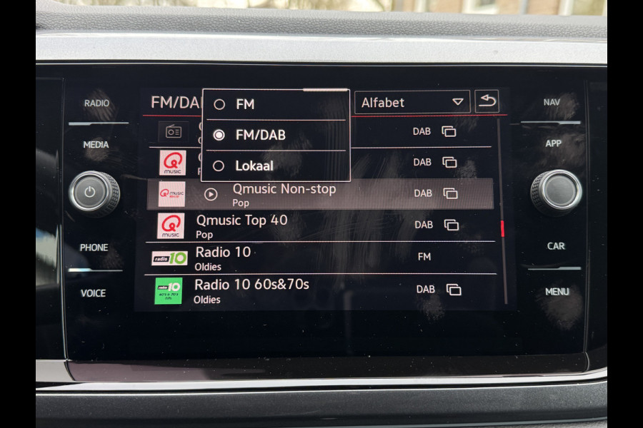 Volkswagen Polo 2.0 TSI GTI TSI 210PK DSG GTI-SPORT CARPLAY/LED/NAVI FABRIEKSGARANTIE