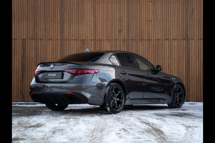 Alfa Romeo Giulia 2.0T Veloce 280pk | Adapt. cruise | CarPlay | Orig. NL