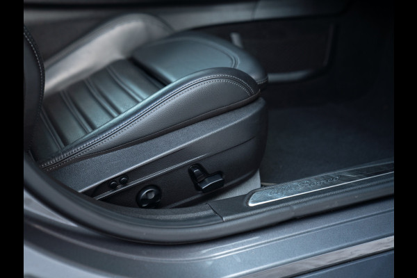 Alfa Romeo Giulia 2.0T Veloce 280pk | Adapt. cruise | CarPlay | Orig. NL