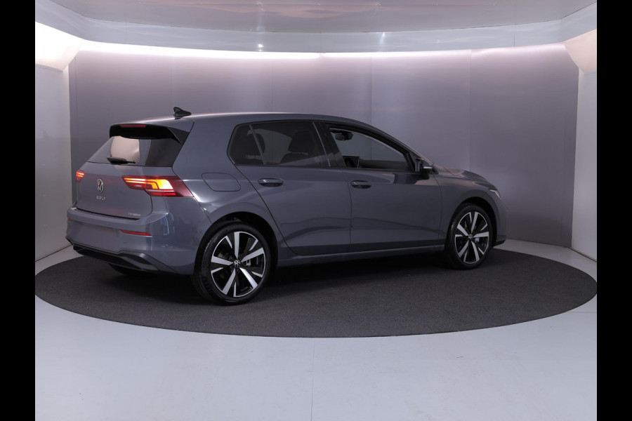Volkswagen Golf Life Edition 1.5 eHybrid 150 kW / 204 PK Hatchback