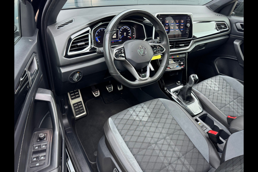 Volkswagen T-Roc 1.0 TSI R-Line * Panorama * Adaptieve Cruise Control * Carplay *