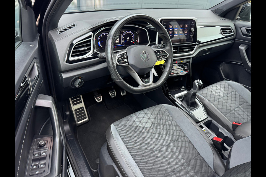 Volkswagen T-Roc 1.0 TSI R-Line * Panorama * Adaptieve Cruise Control * Carplay *