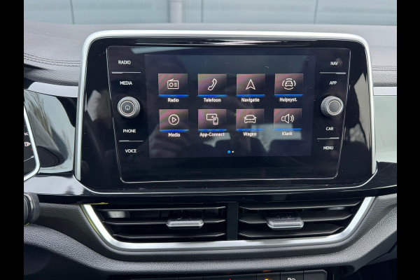 Volkswagen T-Roc 1.0 TSI R-Line * Panorama * Adaptieve Cruise Control * Carplay *