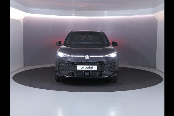 Volkswagen T-Roc R-Line First Edition 1.5 eTSI 110 kW / 150 PK SUV