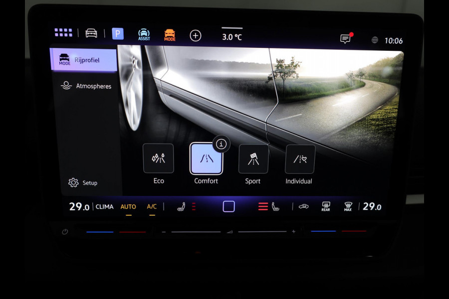 Volkswagen T-Roc R-Line First Edition 1.5 eTSI 110 kW / 150 PK SUV