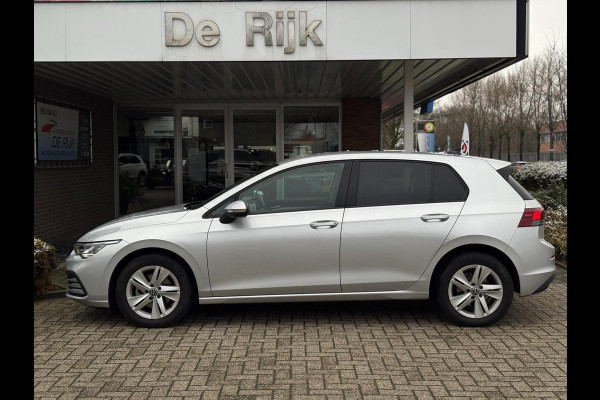 Volkswagen Golf 1.0 TSI Life | Navi, ACC, Airco, Stuur + Stoelverw, Carplay/Android | Dealeronderhouden | NAP |
