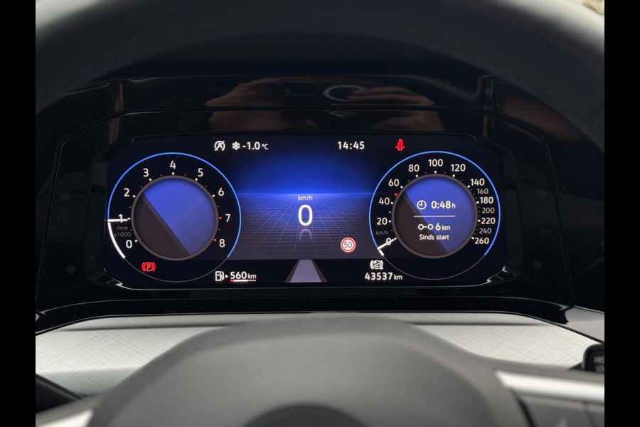 Volkswagen Golf 1.0 TSI Life | Navi, ACC, Airco, Stuur + Stoelverw, Carplay/Android | Dealeronderhouden | NAP |