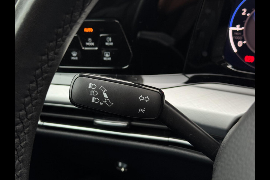 Volkswagen Golf 1.0 TSI Life | Navi, ACC, Airco, Stuur + Stoelverw, Carplay/Android | Dealeronderhouden | NAP |