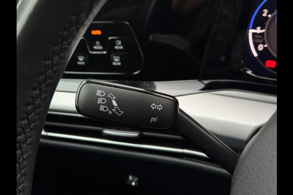 Volkswagen Golf 1.0 TSI Life | Navi, ACC, Airco, Stuur + Stoelverw, Carplay/Android | Dealeronderhouden | NAP |