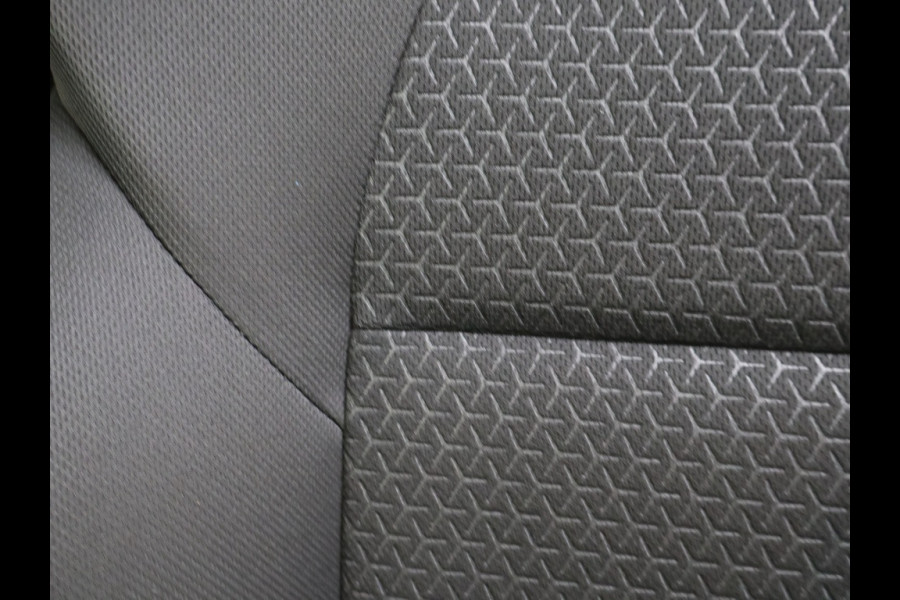 Suzuki Swift 1.2 Style Smart HYBRID | CARPLAY | CAMERA | 4161KM!