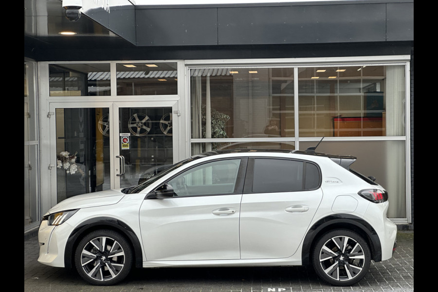 Peugeot 208 1.2 PureTech GT-Line CLIMA / CRUISE / PANO / 3D / AUTO / CAMERA