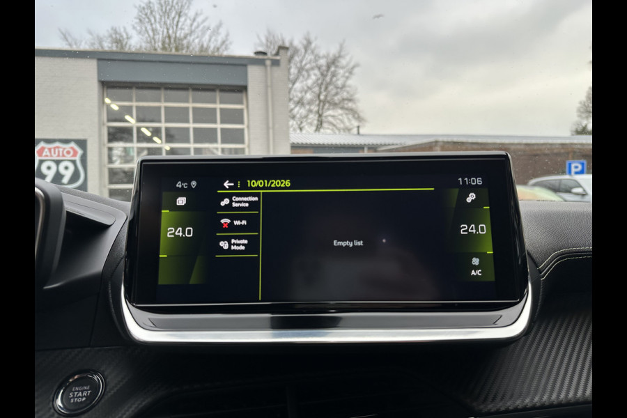 Peugeot 208 1.2 PureTech GT-Line CLIMA / CRUISE / PANO / 3D / AUTO / CAMERA