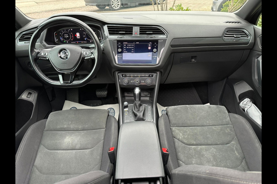 Volkswagen Tiguan Allspace 1.5 TSI Highline Business R 7p. l PANO l TREKHAAK