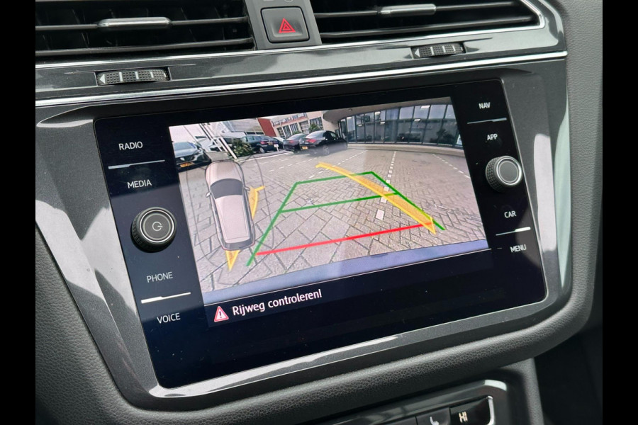 Volkswagen Tiguan Allspace 1.5 TSI Highline Business R 7p. l PANO l TREKHAAK