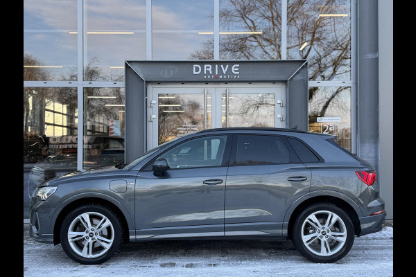 Audi Q3 45 TFSI e S edition |Memory|Sonos|ACC|Sfeer|Camera|19"