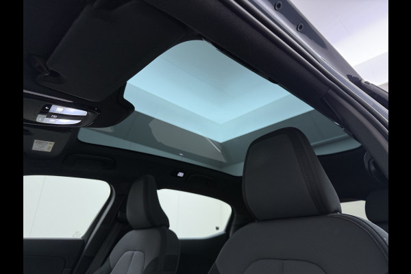 Polestar 2 408PK AWD Long Range Pano-Dak 360°Camera Dual Motor 78kWh SOH 93% Trekhaak Adap.Cruise HarmanKardon®-Audio Apple Carplay Android Elek.Achterklep/Stoelen Lmv 19" Google Maps Keyless Led Origineel Nederlandse Auto Dealeronderhouden 4WD