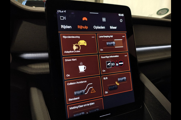 Polestar 2 408PK AWD Long Range Pano-Dak 360°Camera Dual Motor 78kWh SOH 93% Trekhaak Adap.Cruise HarmanKardon®-Audio Apple Carplay Android Elek.Achterklep/Stoelen Lmv 19" Google Maps Keyless Led Origineel Nederlandse Auto Dealeronderhouden 4WD