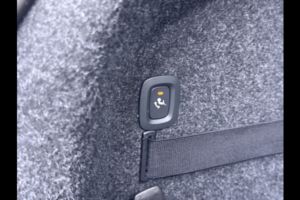 Polestar 2 408PK AWD Long Range Pano-Dak 360°Camera Dual Motor 78kWh SOH 93% Trekhaak Adap.Cruise HarmanKardon®-Audio Apple Carplay Android Elek.Achterklep/Stoelen Lmv 19" Google Maps Keyless Led Origineel Nederlandse Auto Dealeronderhouden 4WD