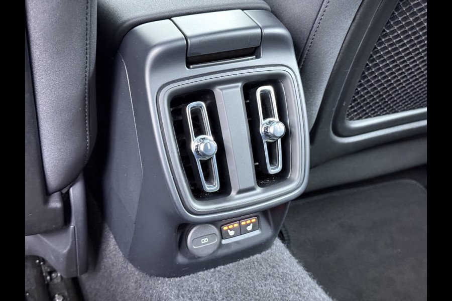 Polestar 2 408PK AWD Long Range Pano-Dak 360°Camera Dual Motor 78kWh SOH 93% Trekhaak Adap.Cruise HarmanKardon®-Audio Apple Carplay Android Elek.Achterklep/Stoelen Lmv 19" Google Maps Keyless Led Origineel Nederlandse Auto Dealeronderhouden 4WD