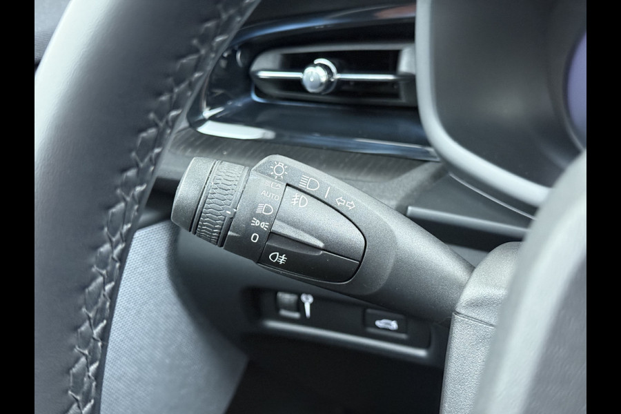 Polestar 2 408PK AWD Long Range Pano-Dak 360°Camera Dual Motor 78kWh SOH 93% Trekhaak Adap.Cruise HarmanKardon®-Audio Apple Carplay Android Elek.Achterklep/Stoelen Lmv 19" Google Maps Keyless Led Origineel Nederlandse Auto Dealeronderhouden 4WD